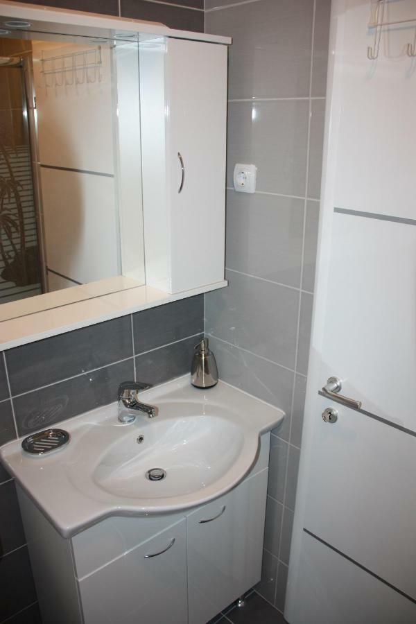 Apartament Nina